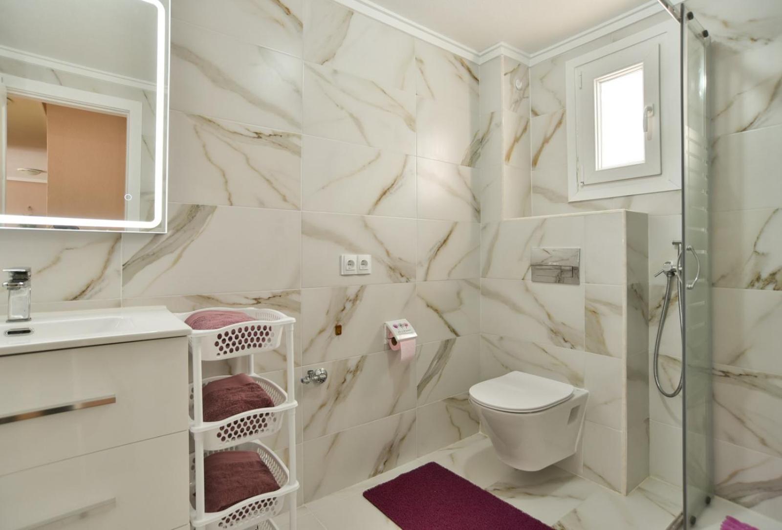 Atico Con 2 Garaje Y Piscina Appartement Torrevieja